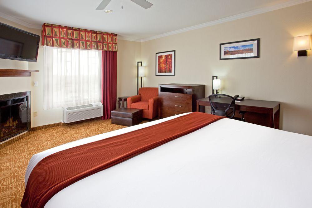 Holiday Inn Express Hotel And Suites Katy By Ihg Exterior photo