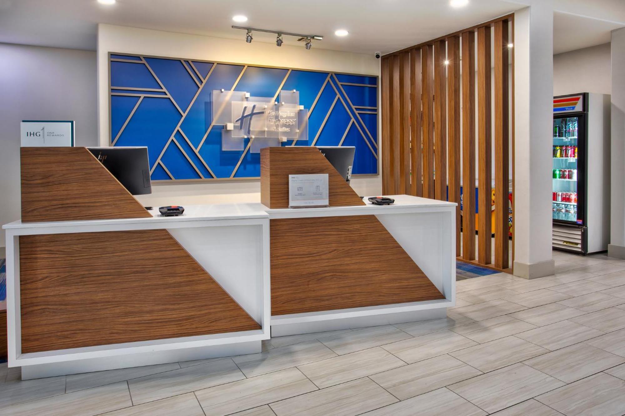 Holiday Inn Express Hotel And Suites Katy By Ihg Exterior photo