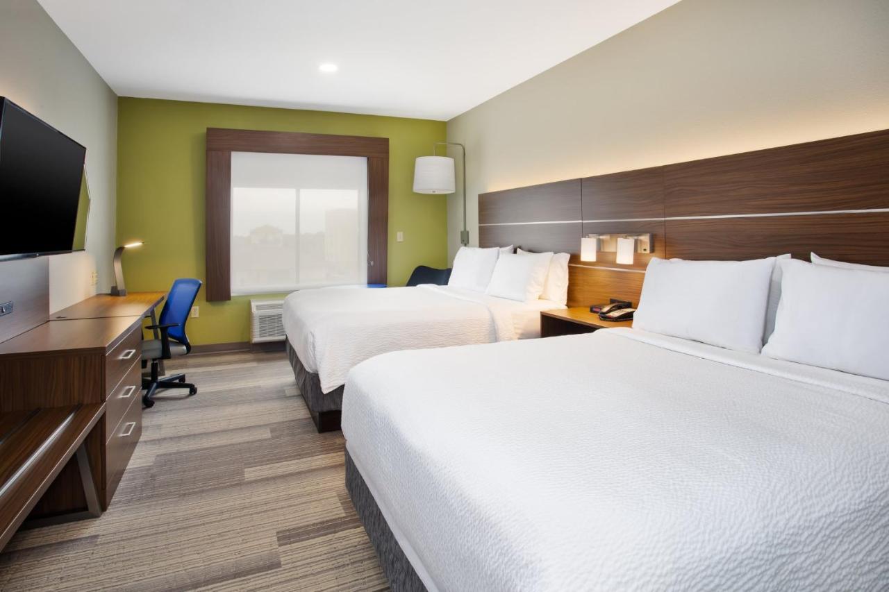 Holiday Inn Express Hotel And Suites Katy By Ihg Exterior photo