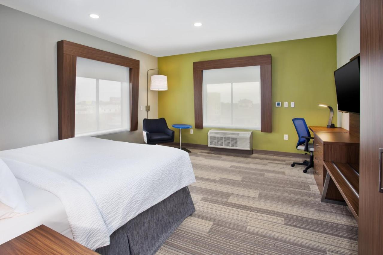 Holiday Inn Express Hotel And Suites Katy By Ihg Exterior photo
